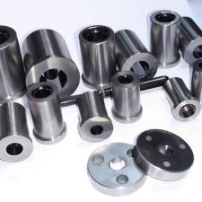 Pack and tool - Tooling press.